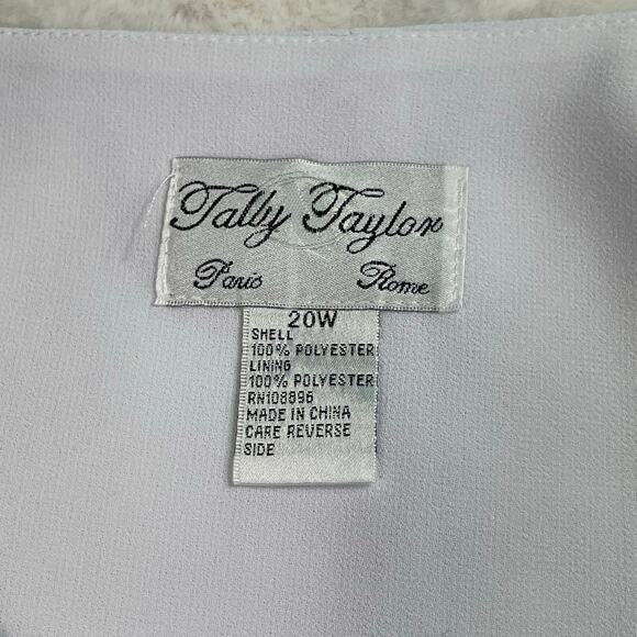 🔥Tally Taylor Paris Rome Nun Priest Church Cross White Robe Women Size 20W - Picture 8 of 14